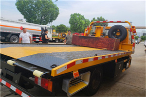 龙游附近拖车电话号码服务