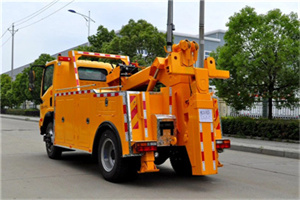 龙游高速路拖车费